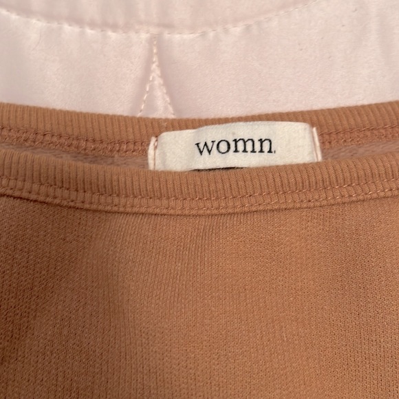 Womn. Sweater - Picture 2 of 3